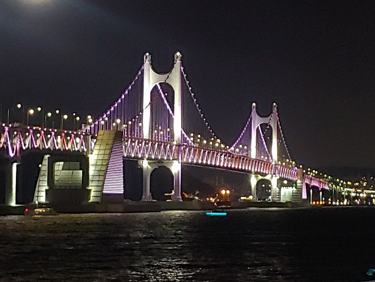 정필자리폼샵 이미지