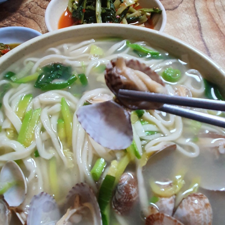 비봉손칼국수 이미지