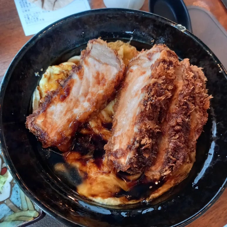 꼬숑돈카츠 이미지
