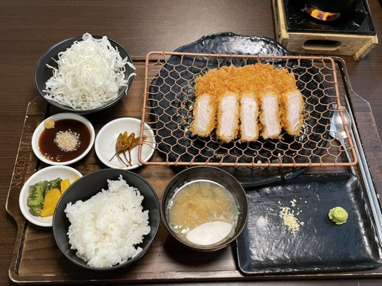 부산 아지매 국밥 신논현역점 이미지