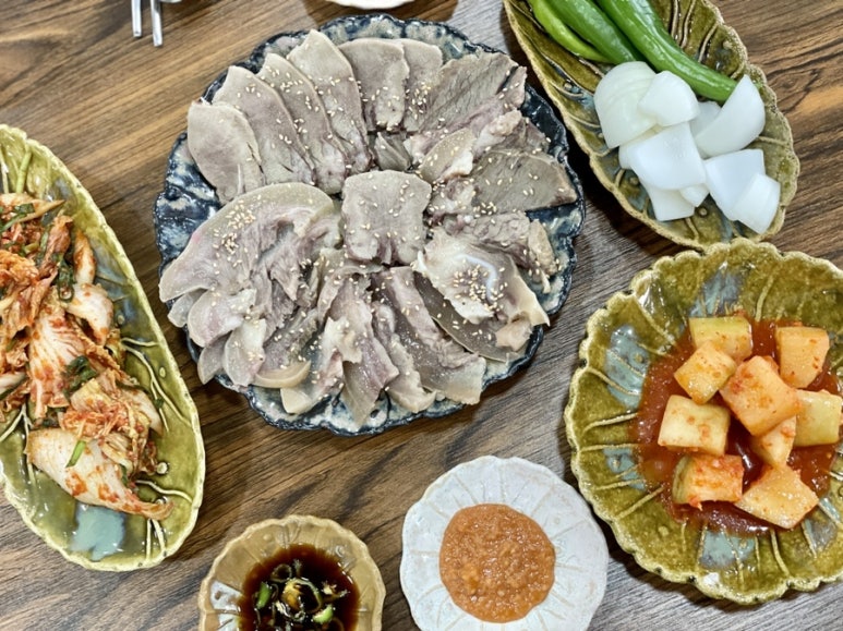 사주리한우곰탕 이미지