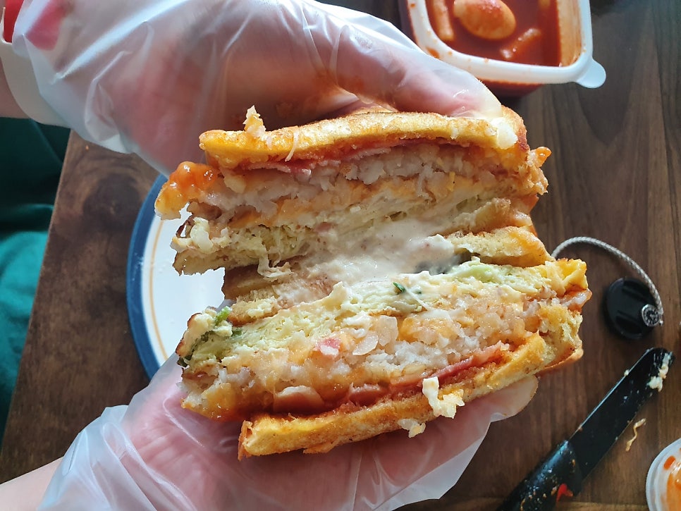 발칙한토스트 이미지