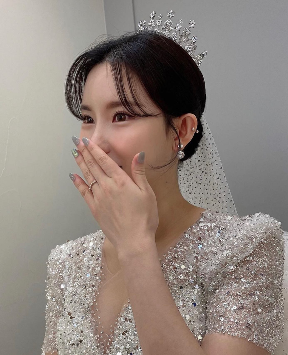 아디도(ADido) 이미지