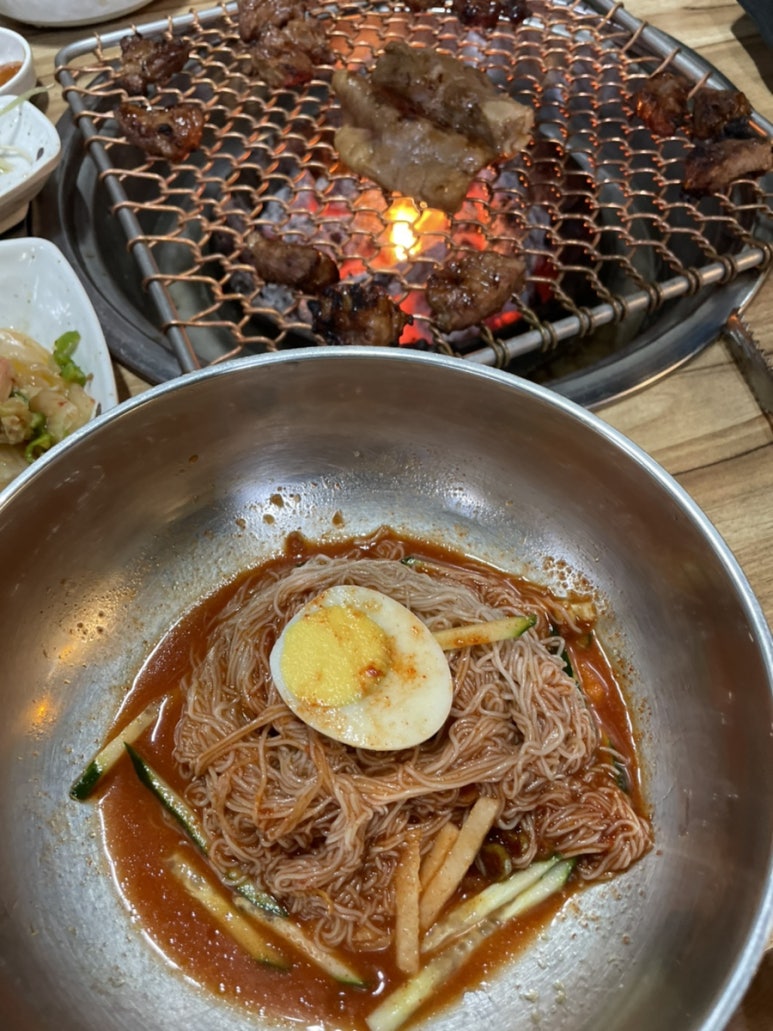 거시기함흥냉면 이미지