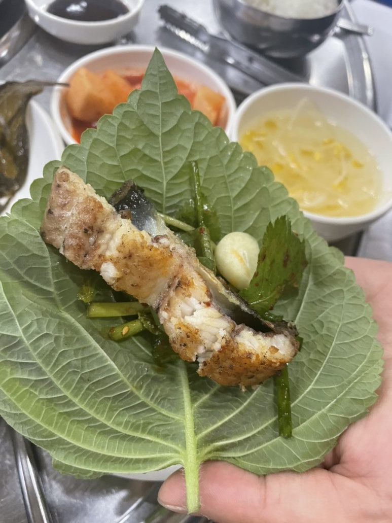 평화숯불민물장어구이 이미지