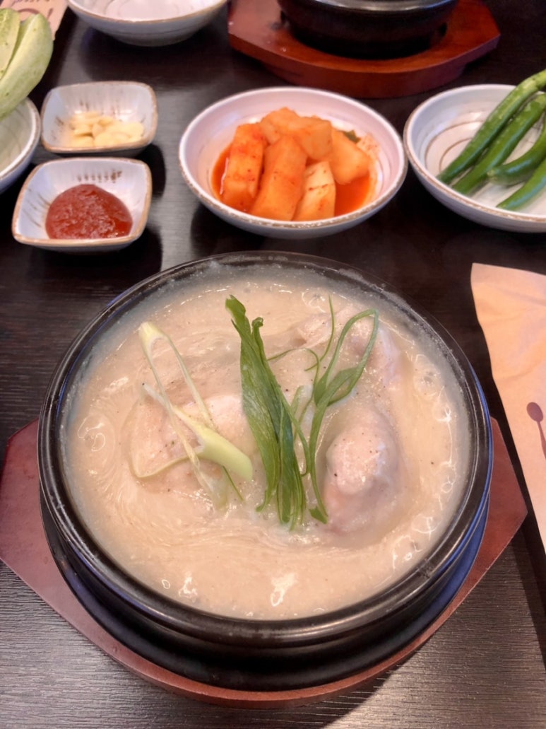 경복궁삼계탕 영종점 이미지