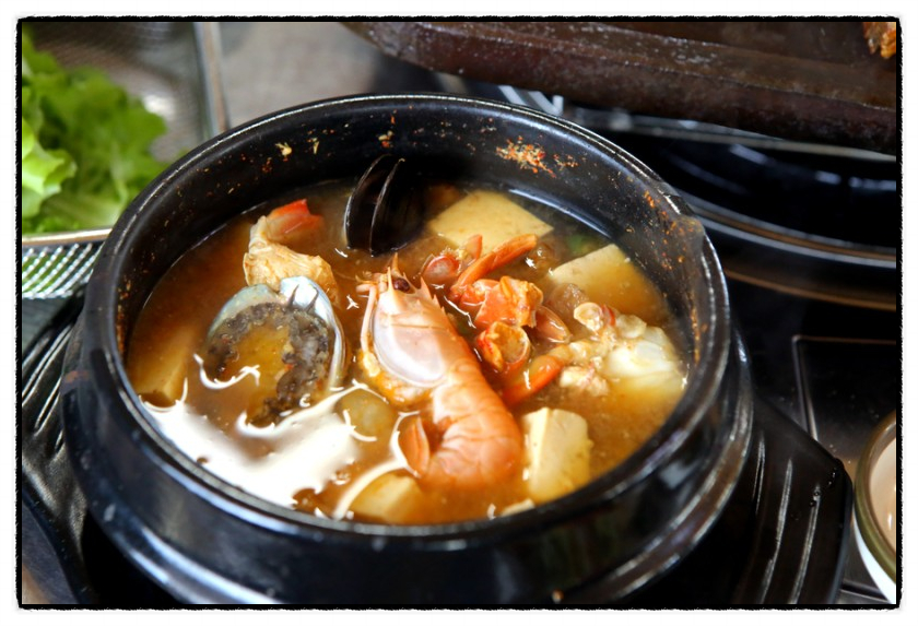 고기폭탄김치찜 이미지