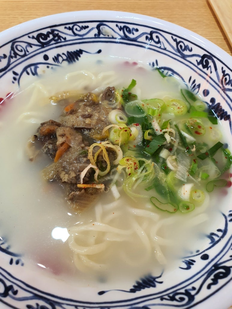 도란칼국수 이미지