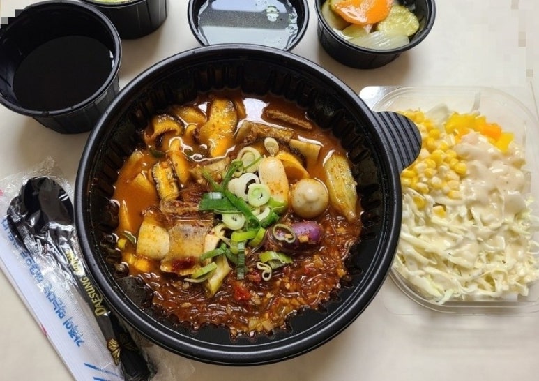 홍칼라 이미지
