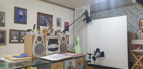 인사진관 이미지