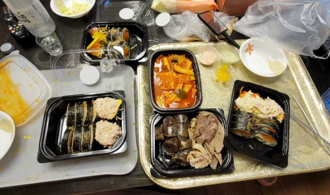 코알라김밥 이미지