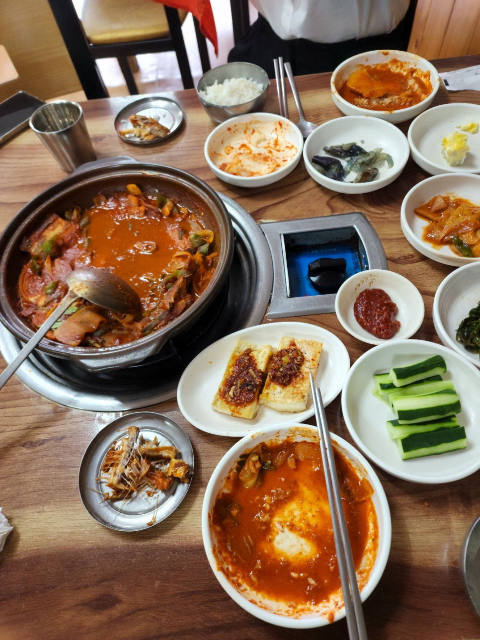 부엉이식당 이미지