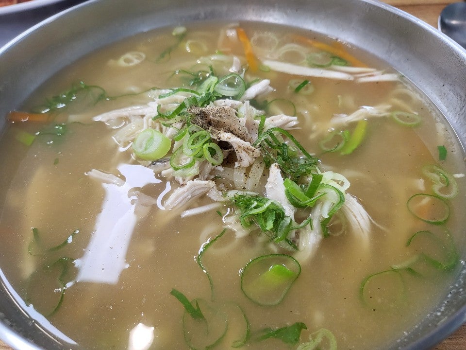 한울 닭한마리칼국수 이미지