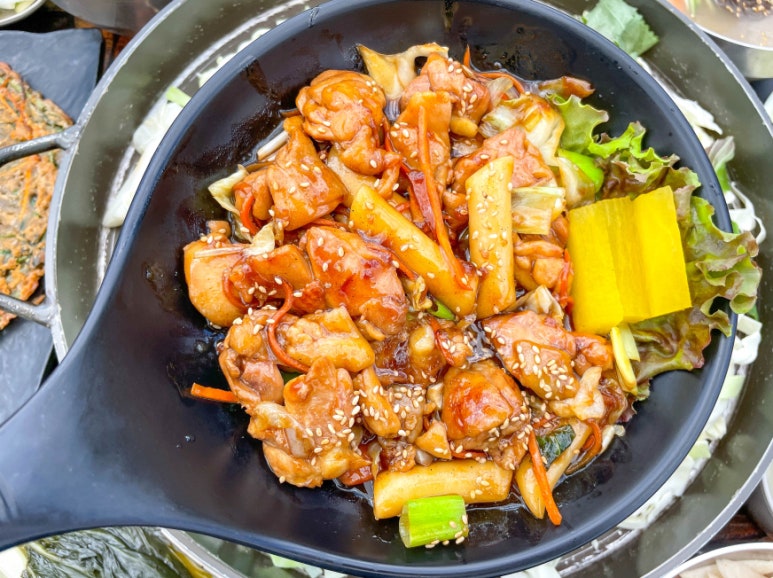 남이섬꼬꼬숯불닭갈비 이미지