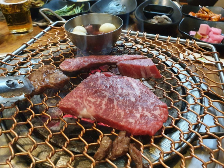 큰집한우 이미지