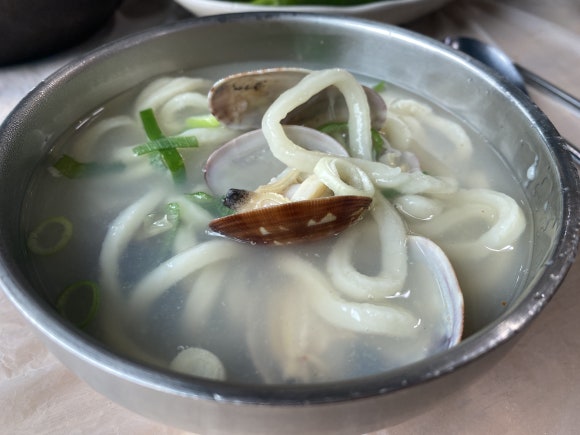 궁림손칼국수 이미지