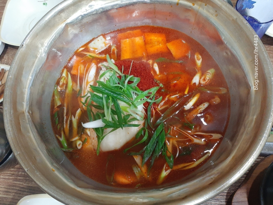 양푼이닭도리탕 이미지