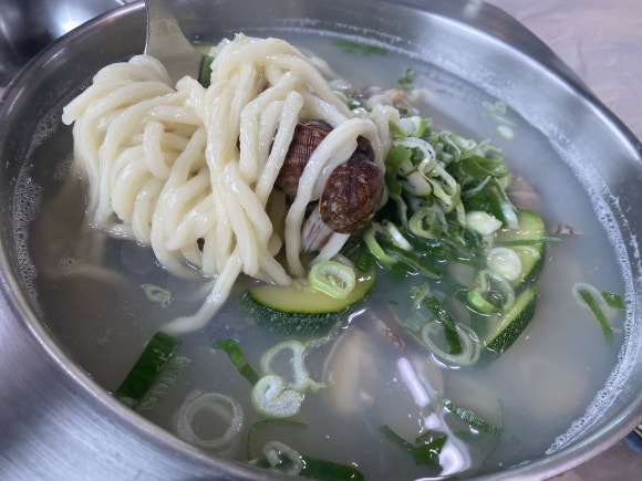 궁림손칼국수 이미지