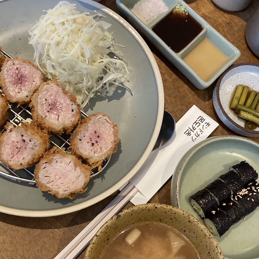 몬도카츠 이미지