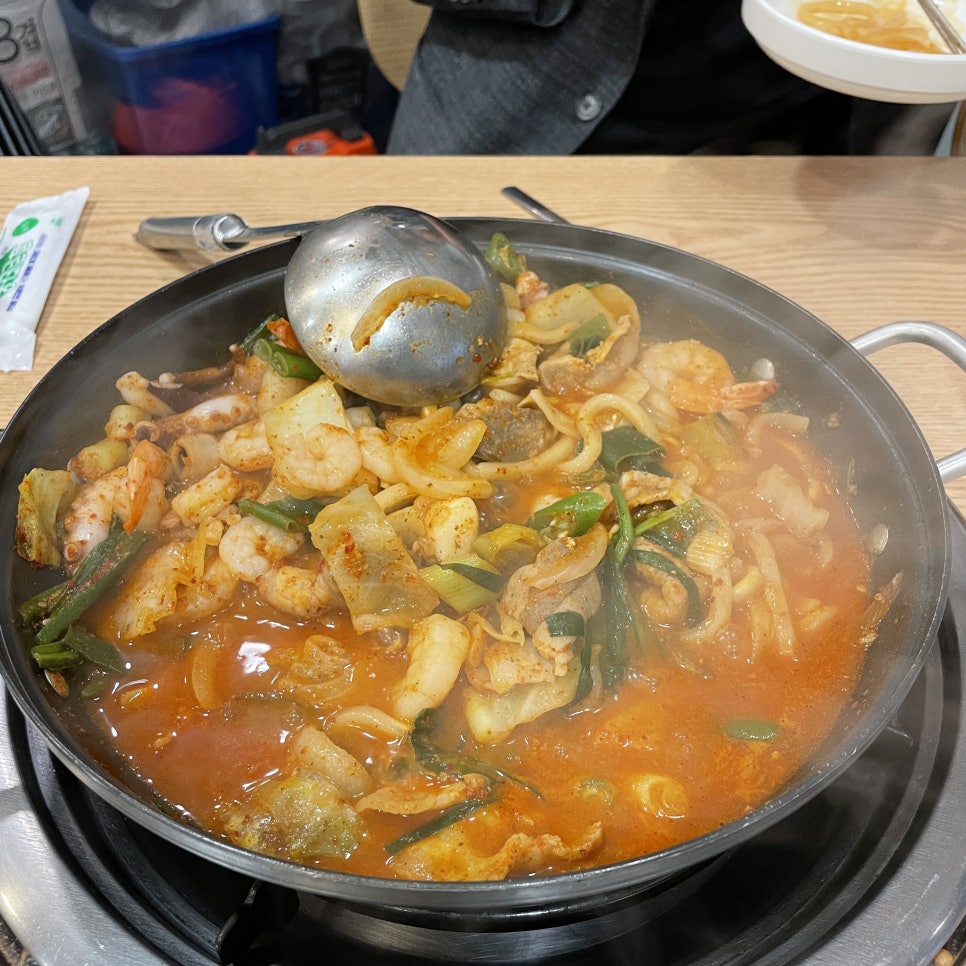 김치뚝딱낙곱새 이미지