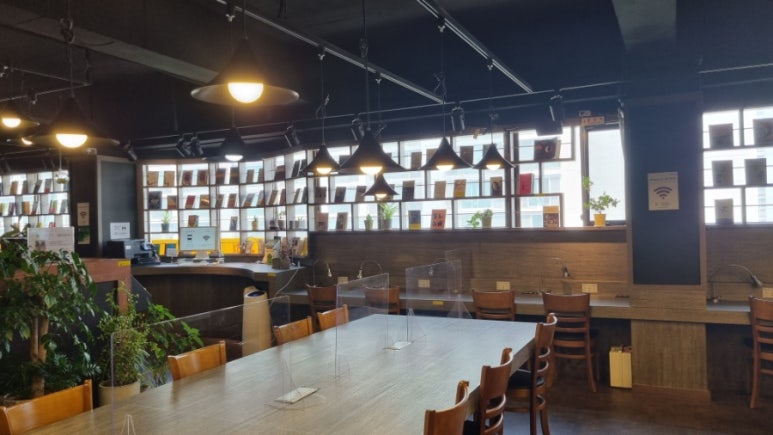 커피랑도서관일산 이미지