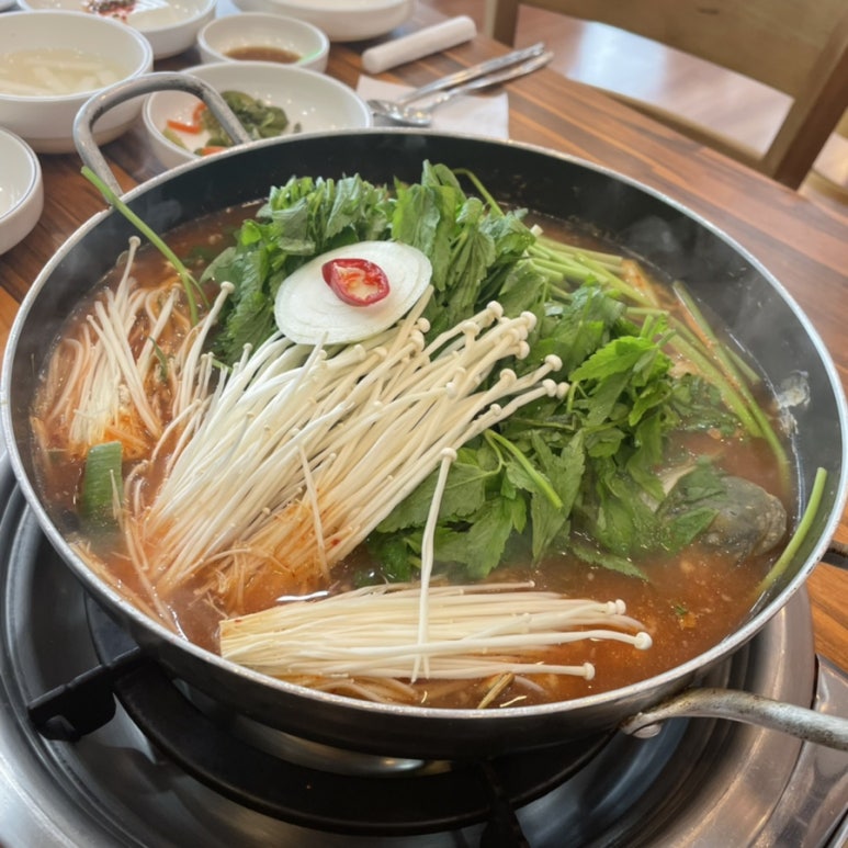 인덕원메기매운탕 이미지