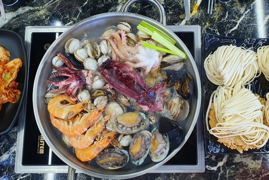 옥산해물칼국수 이미지