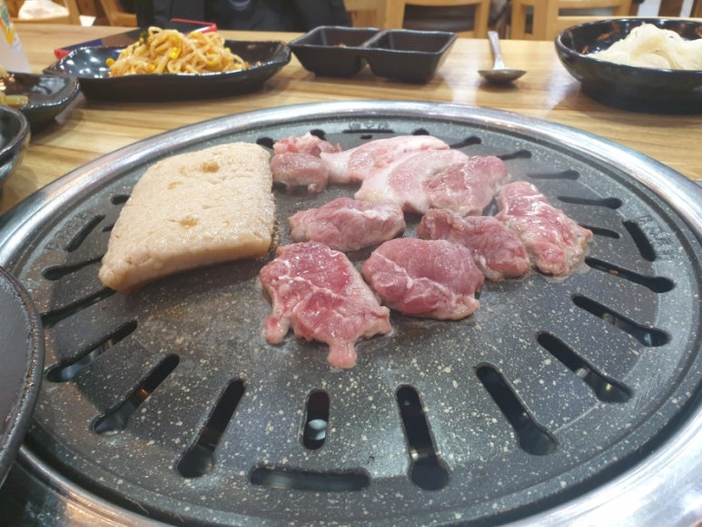 민정이네뒷고기 이미지