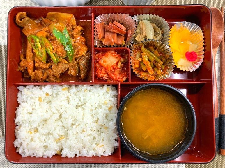 매콤수제반찬수제도시락 이미지