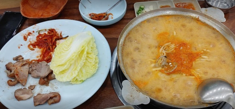공주칼국수 이미지