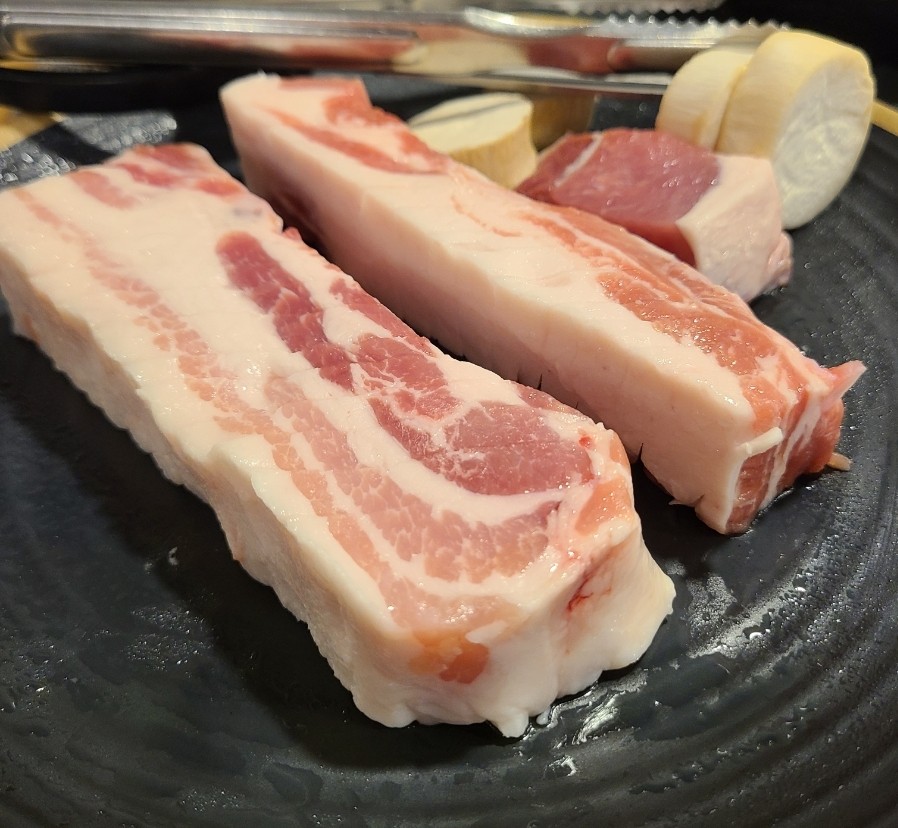 녹돈생삼겹 이미지