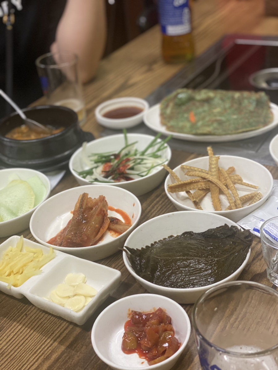 여자만힘쎈장어 이미지