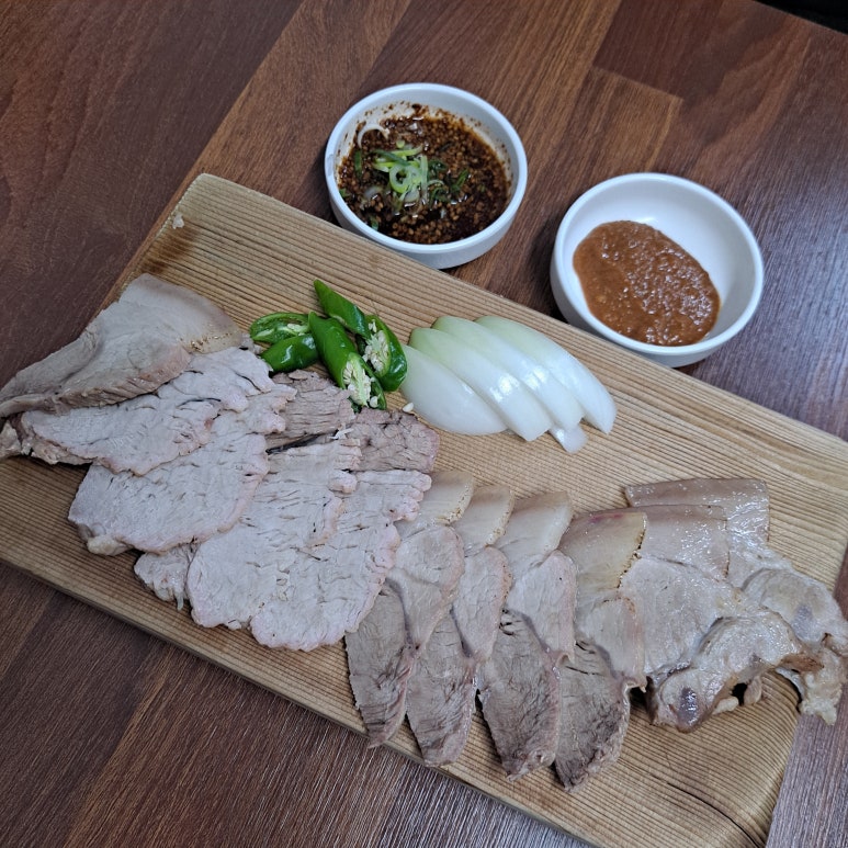 동문시장고기국수금복식당 이미지