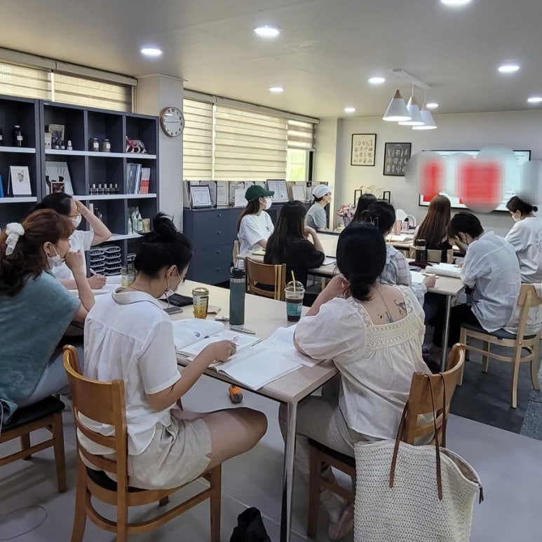 (주)아로마솔루션 이미지