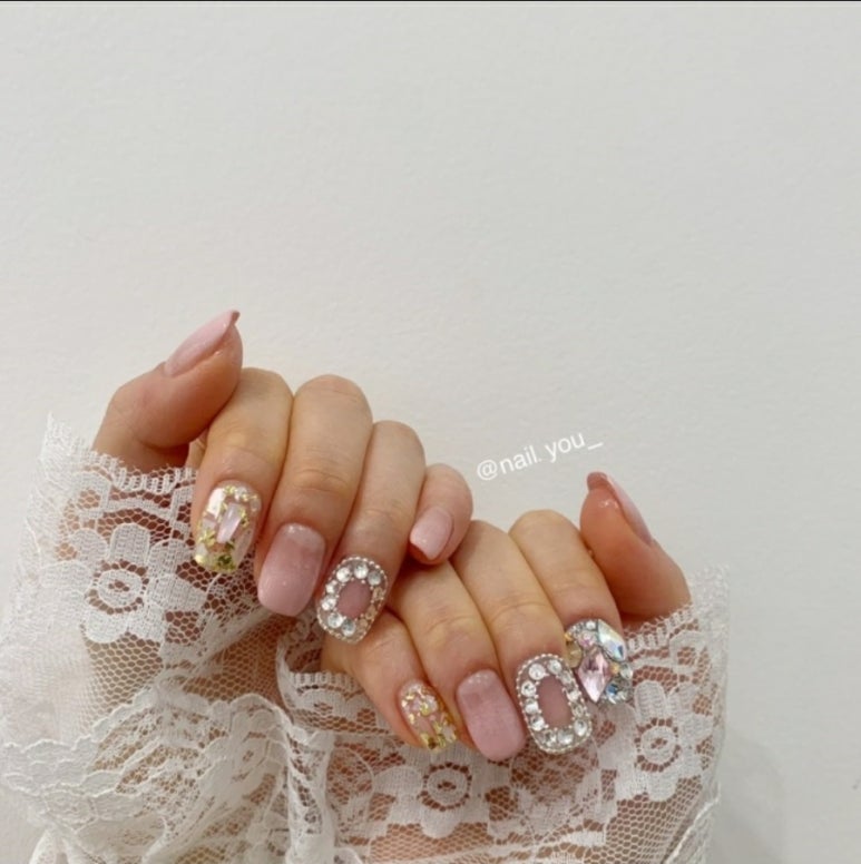 네일 YOU와 이미지
