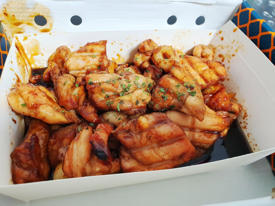 기영이숯불두마리치킨전주 이미지