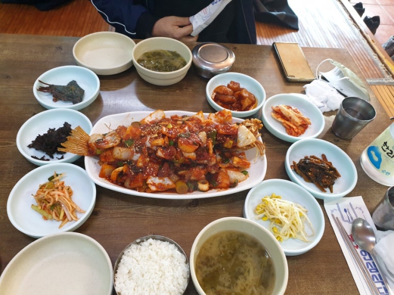 두리음식점 이미지
