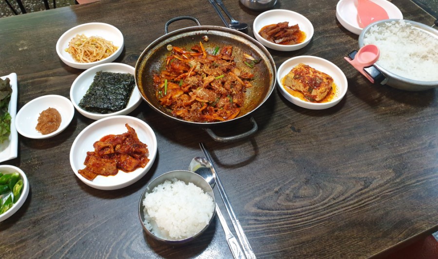 렐로우 이미지