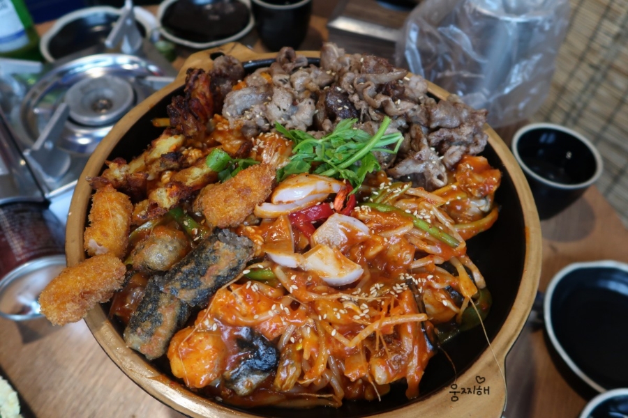 입큰아구찜엔알곤이찜 이미지