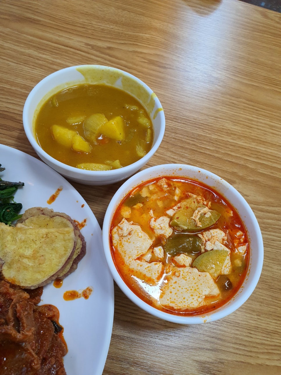 곰달래한식뷔페 이미지