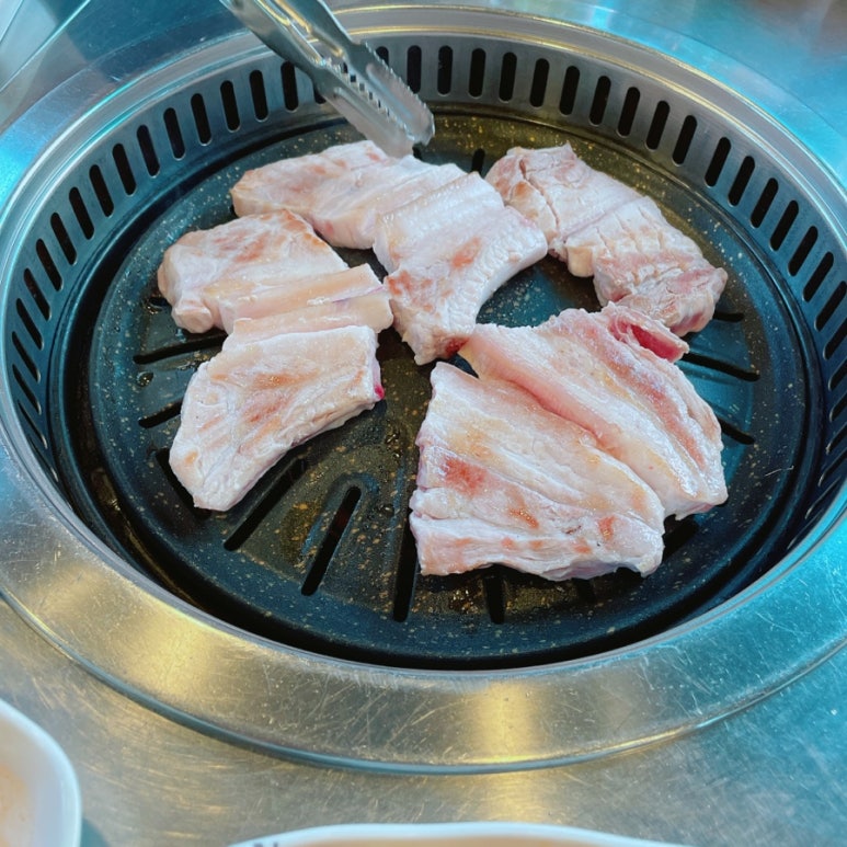 김해삼백뒷고기 이미지