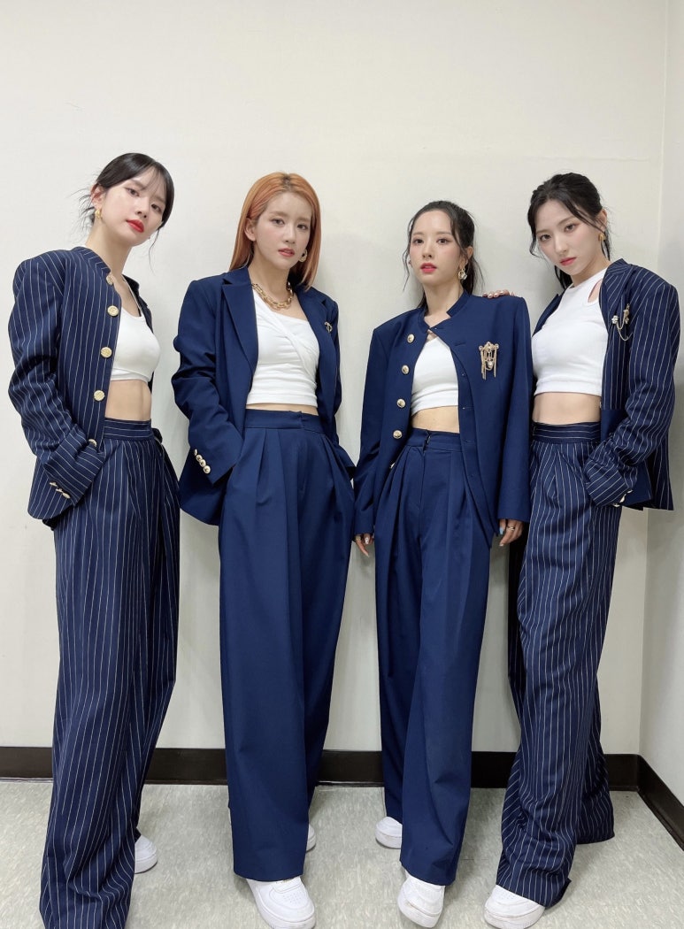 우주닭 이미지