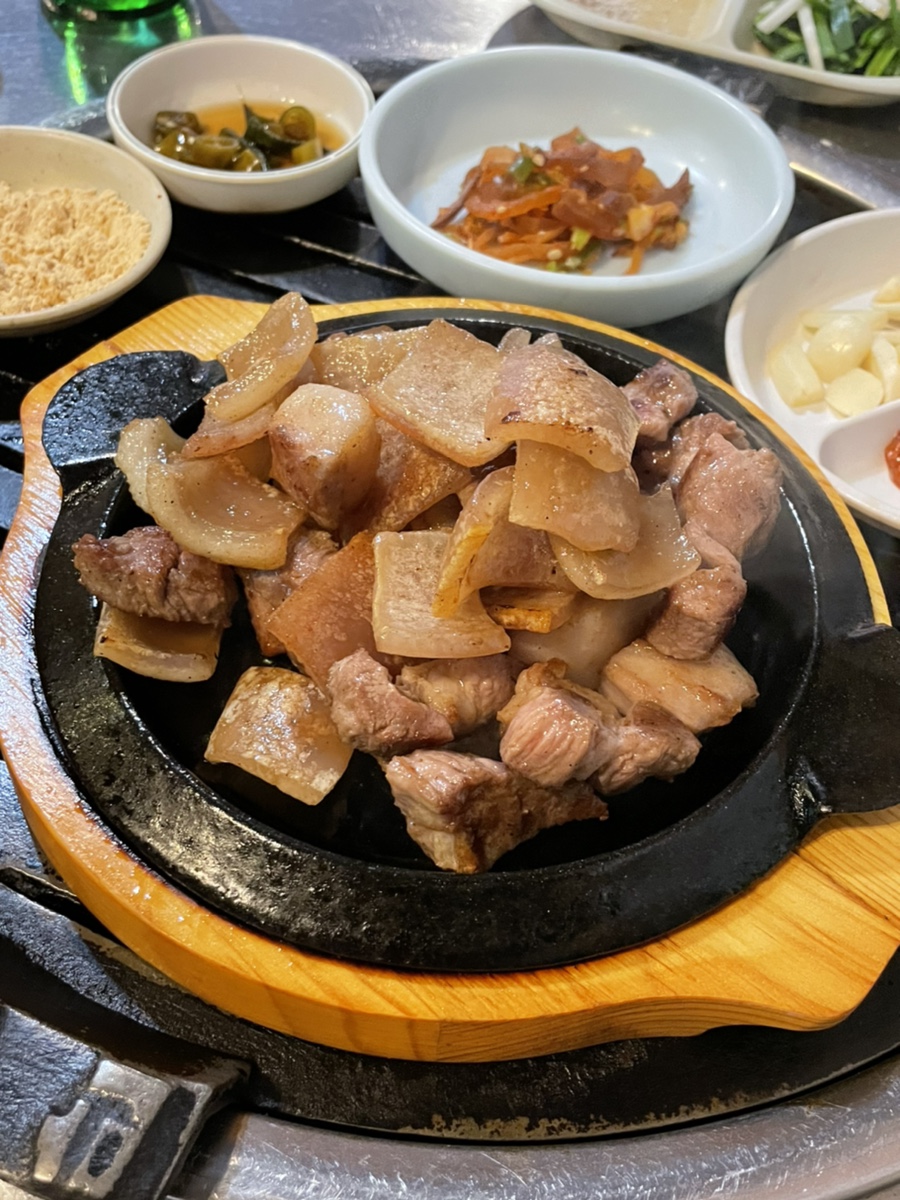 돼지고기껍데기구이구이 이미지
