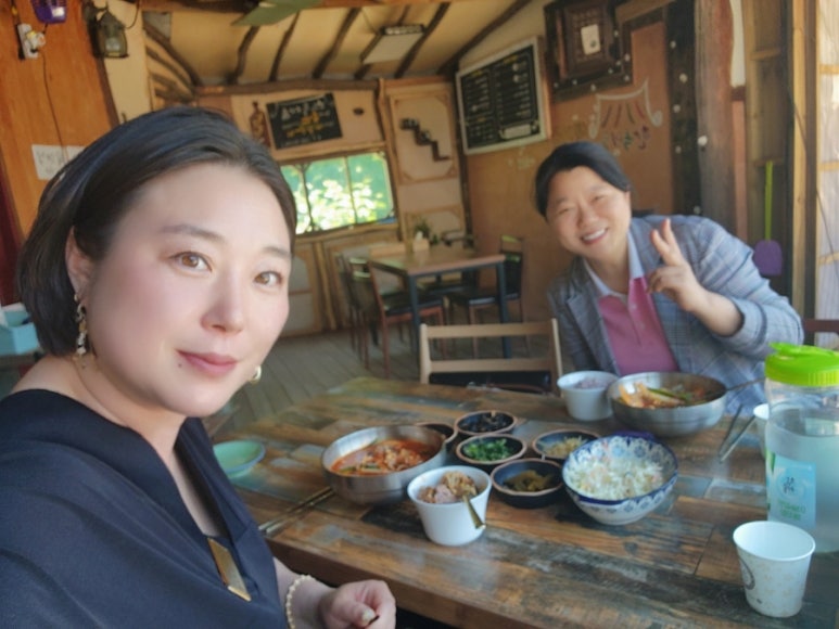한옥마을녹색흑염소 이미지