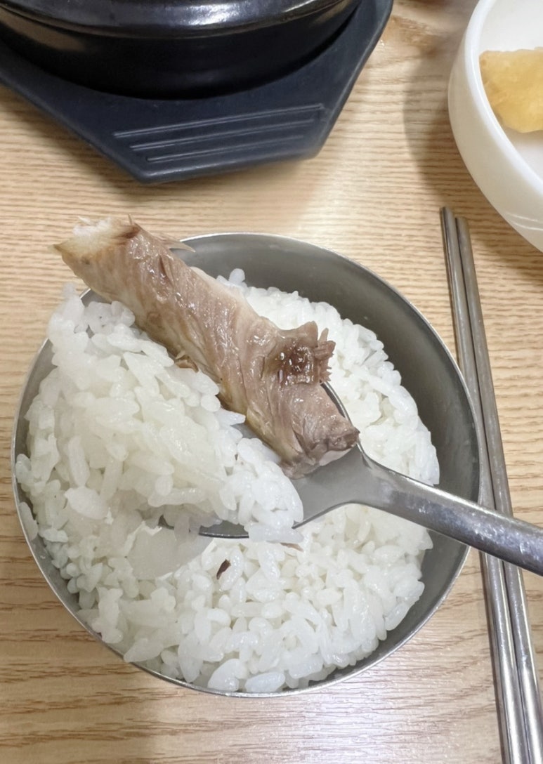 제육우렁쌈밥 이미지