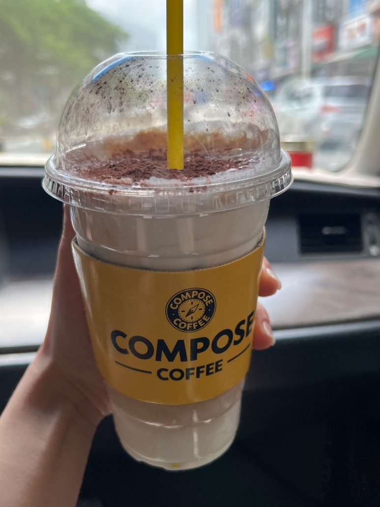 컴포즈커피효자점 이미지
