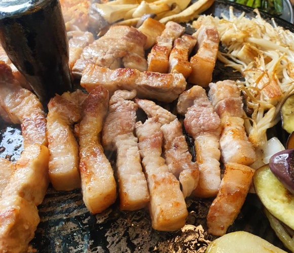 꽃돼지축산 이미지