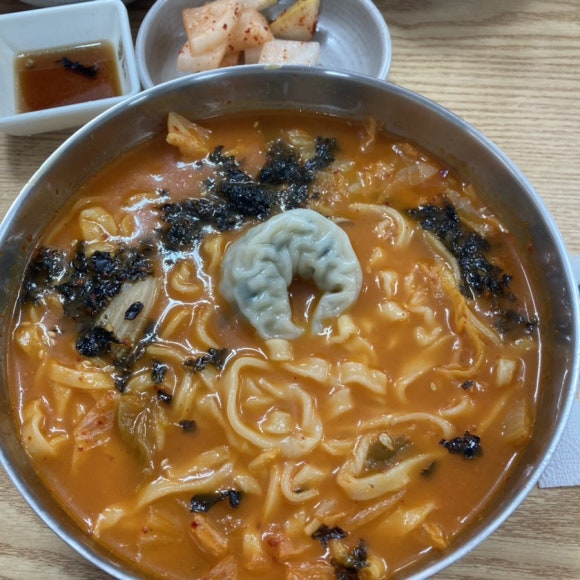 진칼국수 이미지
