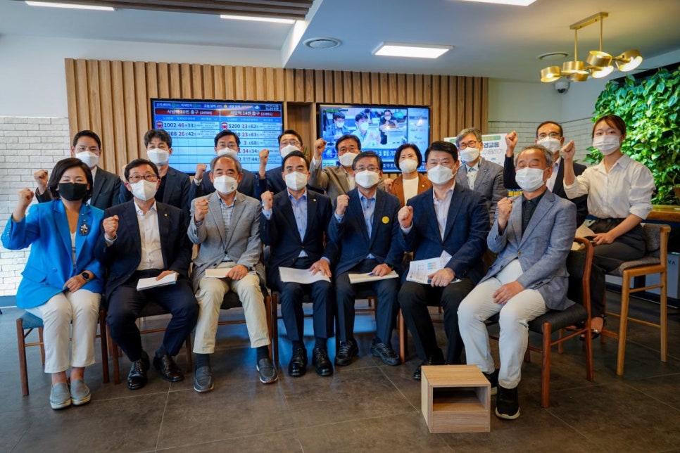 역구내주유소 이미지