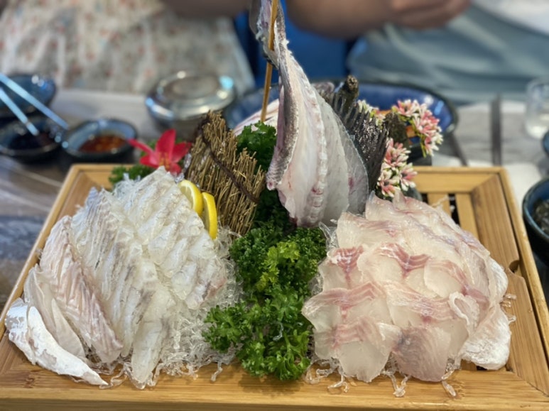 마리횟집 이미지